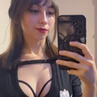 JynLuna webcam