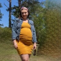 MilfyMrsRobinson's Avatar Pic