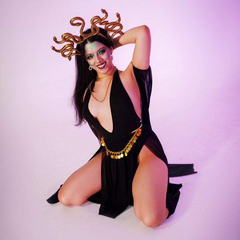 Aurora_Brownn's Stripchat show and profile