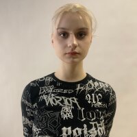 AgnesFlores Adlı Modelin Çevrimdışı Sohbet Odası