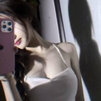 yeutinh00 webcam model