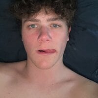 uncut_twink