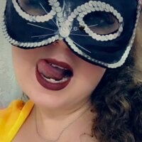 Milissa_Amazing's Offline Chat Room