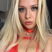 BabyyDollxoxx model avatar