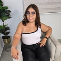 corni_ellis' Offline Chat Room