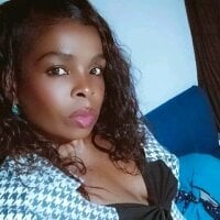 pielcanela12 webcam model