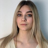 ElsieFreeman offline chatrum