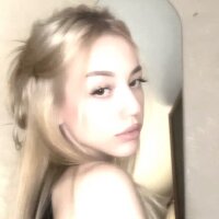 MaddyFoxy offline chatrum