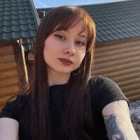 MaudCoup webcam model