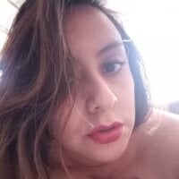 SinayaMaryJane Adlı Modelin Çevrimdışı Sohbet Odası