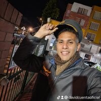 Hotbabyluis offline chatszobája