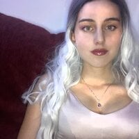 غرفة دردشة AliceClarkson دون اتصال