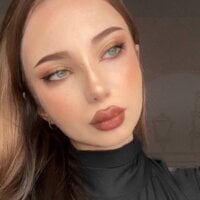 Mia_Luv's Avatar Pic