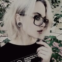 DanaLust's Offline Chat Room