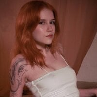 ElaraDream's Webcam Show