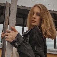 ChloeClair Ruang Obrolan Offline