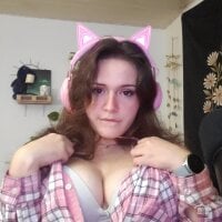 Ariana100x19's Offline Chat Room