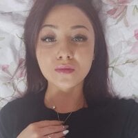 RosaliaRuth Offline Chatraum