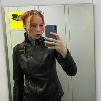 LoriRed