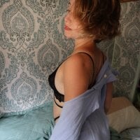 Elise_Nyx's Profile Pic