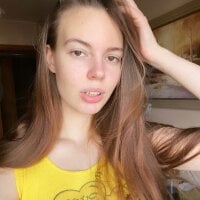 Redtrendvoice's Offline Chat Room