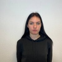 LilyRichardn Offline chat-huone