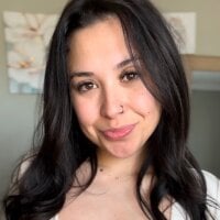 Phòng Chat Ngoại tuyến juicy_latina96