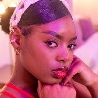 emma_aaliyah_x webcam model