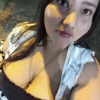 modelchessy webcam model