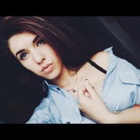 ArianaX Adlı Modelin Çevrimdışı Sohbet Odası