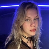 Judith_Traith webcam model