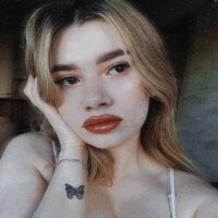 Aurora_Lace webcam model