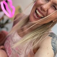 annadelrae444 webcam model