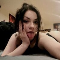 XamberlynnX Chat Room offline