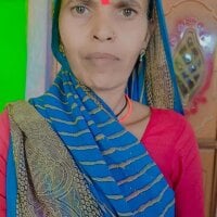 Hot_juli73 model avatar