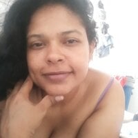 Alejadavila webcam model