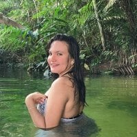 Roxy_juicy2 webcam model