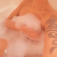 XxxbbygirlxxX's Offline Chat Room