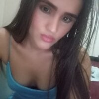 Amaya_Wood's Offline Chat Room