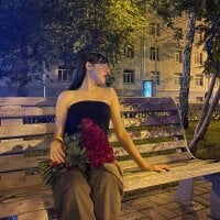 MaeTaylor Poză de profil