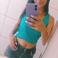 Carollllr webcam model