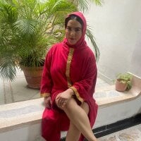 AmiraFalu_ webcam model