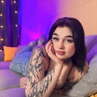 EmilyWoods_ webcam model