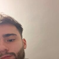 moi1555's Avatar Pic