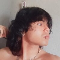 TonnyHawk707 webcam model