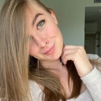 Emily___Sweet's Profile Pic