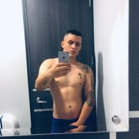Michael_BigCockk Cameră chat offline