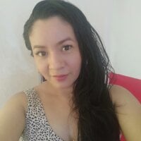 غرفة دردشة queen_crystal دون اتصال