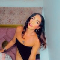 salomezanin webcam model