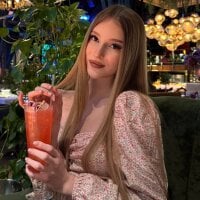 MissKyile webcam model